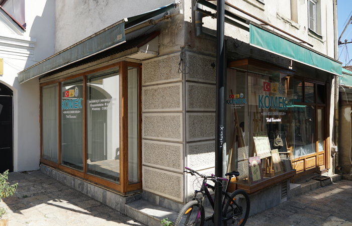 KUZEY MAKEDONYA ÜSKÜP  KOMEK Kurs Merkezi